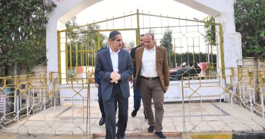 محافظ الغربية يتفقد أعمال النظافة ورفع الإشغالات ببسيون وطنطا
