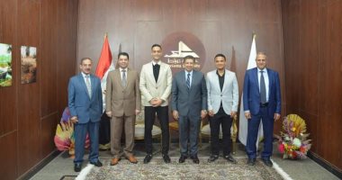 رئيس جامعة دمياط يشهد تنصيب رئيس اتحاد الطلاب