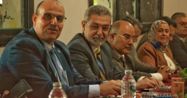 عمر عفيفى رئيسًا لاتحاد طلاب جامعة الإسكندرية.. صور