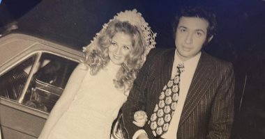 صور نادرة تظهر لأول مرة من أرشيف الفنان نور الشريف والفنانة بوسي