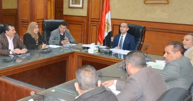 نائب محافظ سوهاج يعقد اجتماعا مع لجنة حوكمة أصول أملاك الدولة 