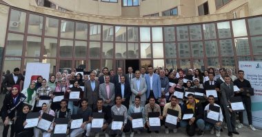 تخريج أول دفعة من متدربى مركز التطوير المهنى UNCCD بجامعة كفر الشيخ