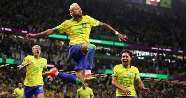 نيمار يروض كرواتيا بهدف رائع مع نهاية الشوط الإضافي الأول 1-0 .. فيديو