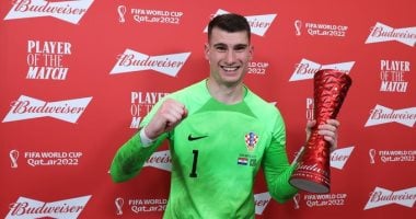 حارس كرواتيا الأفضل فى مباراة منتخب بلاده ضد البرازيل بربع نهائى المونديال