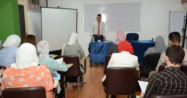انطلاق الدورة التدريبية المكثفة فى فن الإلقاء الإذاعى بمنظمة خريجى الأزهر