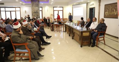 الصحة تعقد ندوة تثقيفية حول دور القطاع الصحى فى مناهضة العنف ضد المرأة.. صور