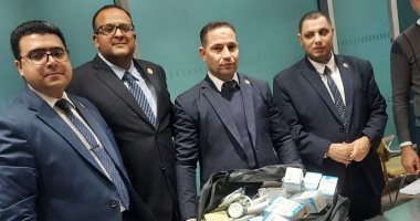 جمارك مطار القاهرة تضبط راكبا حاول تهريب 1731 عبوة دوائية عبر الترانزيت الداخلي 