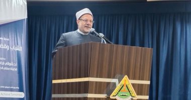 مفتى الجمهورية من جامعة بنها: قضية الخطاب الديني يعزف على أوتارها المتطرفون