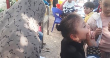4 آلاف و205 فرق بمدن وقرى كفر الشيخ لتطعيم 525 ألف طفل ضد شلل الأطفال.. صور