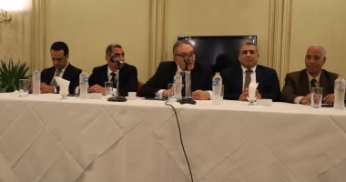 غرفة الإسكندرية التجارية تستقبل قيادات "الضرائب" لبحث الفاتورة الإلكترونية..صور