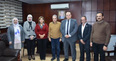 تعاون بين جامعتي النيل الأهلية وسوهاج في البرامج التدريبية.. صور