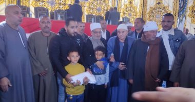 جلسة صلح تنهى خصومة ثأرية بين عائلتين بالفيوم.. صور