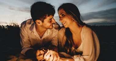 صداقة أو زواج.. 5 أبراج لن تتخلى عنك مهما حدث.. منها السرطان والحمل 