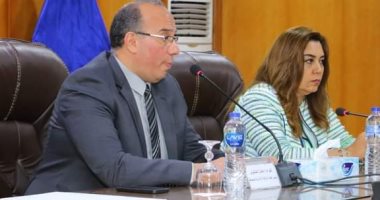 محافظ دمياط تشهد ندوة توعوية نظمتها الرقابة الإدارية عن مكافحة الفساد.. صور