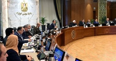 رئيس الوزراء يستعرض برنامج الحوافز الإيجابية للوصول لمعدلات إنجاب أقل