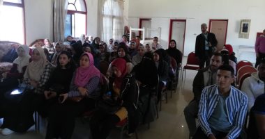 جهاز تنمية المشروعات يعقد ندوة بالشاب والرياضة عن الفرنشايز.. صور