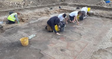 كيف وجدت فسيفساء حرب طروادة الرومانية الوحيدة المعروفة في بريطانيا؟