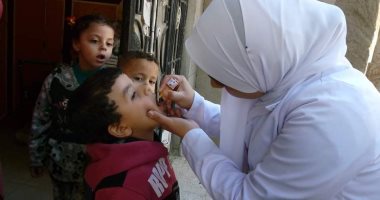 آخر أيام حملة التطعيم ضد شلل الأطفال.. صحة الدقهلية تستهدف 987 ألف طفل.. و993 فرقة تجوب قرى دمياط.. تطعيم 892 ألف و 971 طفل بسوهاج.. الانتهاء من تطعيم مليون طفل بالبحيرة.. وتطعيم 101% من أطفال الشرقية.. صور