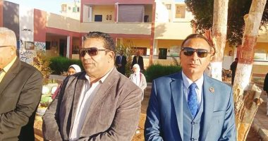 وكيل تعليم الوادى الجديد يحيل عددا من المعلمين للتحقيق