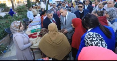 محافظ سوهاج يتفقد فعاليات مبادرة "نحو مدينة آمنة" لتنمية الأسرة السوهاجية