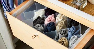 5 طرق سهلة لطي الجوارب لتوفير مساحة الدرج