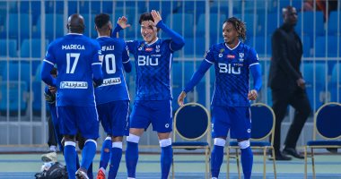 الهلال يواجه ضمك فى الدوري السعودي الليلة