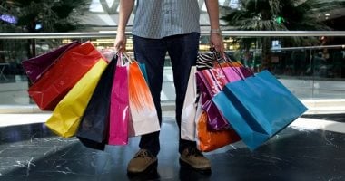 5 أبراج مشهورة بالإسراف.. الثور يعشق الرفاهية والجوزاء ينفق راتبه على الترفيه