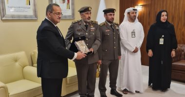 مساعد وزيرة الهجرة يلتقي مدير عام الهيئة الاتحادية للهوية بالإمارات 