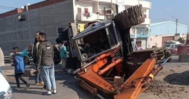 مصرع طالبة إثر تعرضها لحادث مرورى بدمياط‎‎
