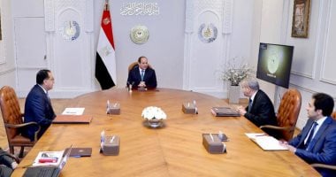 الرئيس السيسي يتابع مشروع التغذية المدرسية ويطلع على موقف مراكز تجميع البلازما