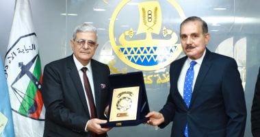 محافظ كفر الشيخ يوقع بروتوكول تعاون مع هيئة النيابة الإدارية لتدريب المحققين