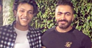 تامر حسنى لـ ويجز: ربنا معاك حبيبى عاوزين نولع الدنيا فى نهائى كأس العالم