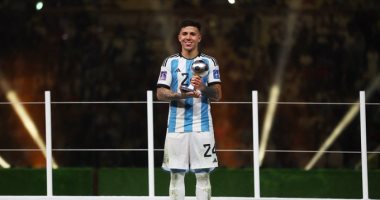 إنزو فيرنانديز أفضل لاعب شاب ومارتينيز أحسن حارس فى مونديال قطر 2022