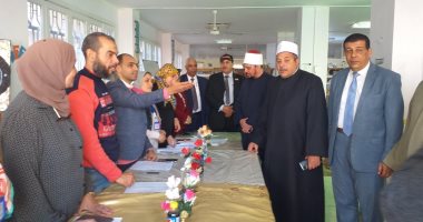 رئيس المعاهد الأزهرية يزور الإسكندرية ويتفقد مسابقة القرآن الكريم