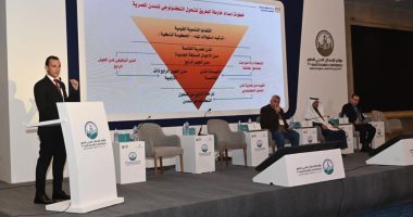 مساعد وزير الإسكان يستعرض محاور استراتيجية المدن الجديدة الذكية فى مصر