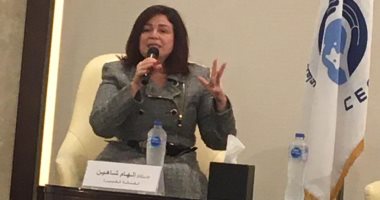 إلهام شاهين: الفن لا يفضح المجتمع ولكن يلقى الضوء على الكوارث