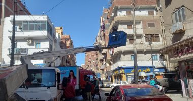 حملة لإزالة الإعلانات التجارية المخالفة بنطاق حى ثانٍ الإسماعيلية 
