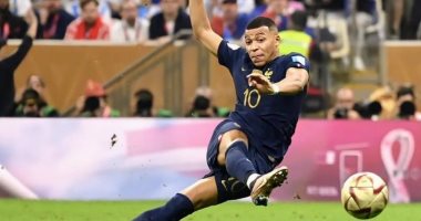 برشلونة يزاحم ريال مدريد على ضم كيليان مبابى