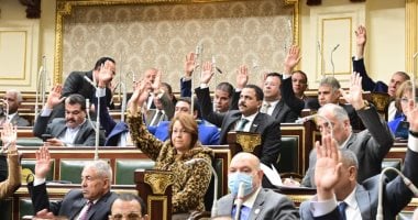 مناقشة واسعة بـ"النواب" حول تشكيل مجلس إدارة صندوق قناة السويس.. 5 تعديلات من نواب التنسيقية.. وأعضاء يقترحون تمثيل الجمعية العمومية فى مجلس إدارة الصندوق القيادة بالمهام الموكلة إليها.. والحكومة ترد 