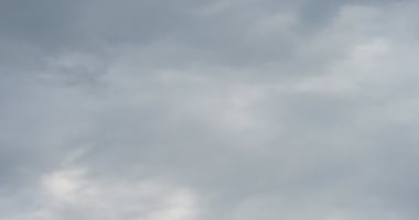طقس الغربية اليوم.. نشاط للرياح وتجمع للسحب الكثيفة والمتوسطة