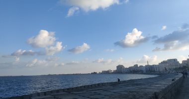 الشتا يدق بيبان الإسكندرية.. هطول أمطار خفيفة مع انخفاض فى درجات الحرارة