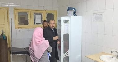 وكيل صحة الوادى الجديد يحيل عددا من الأطباء والمختصين للتحقيق لتقصيرهم