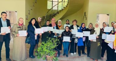 محافظ المنيا يتابع جهود وأنشطة فرع المجلس القومى للمرأة.. التفاصيل