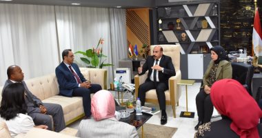محافظ أسوان: إعادة هيكلة منظومة العمل داخل ديوان عام المحافظة