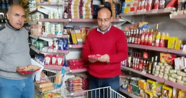 "تموين الدقهلية" تضبط عددا من المخالفات أثناء حملة للتأكد من التزام التجار بمركز شربين