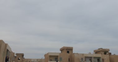 السحب تغطى سماء البحر الأحمر.. وتنبيه للسائقين بتوخى الحذر على الطرق