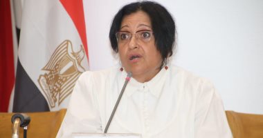 عبير على تقدم ورشة "اشتغالات المسرحى على قضاياه" بمهرجان المسرح العربى
