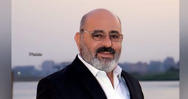 إسماعيل فرغلى يعلن وفاة شقيقه الأكبر