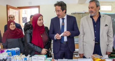 تقديم الرعاية الطبية لـ 1392 حالة بقافلة لجامعة طنطا في مركز قطور