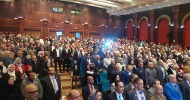 "الوفد" ينظم مؤتمرا بالغربية عن دور الأحزاب فى تنمية الوعى بالجمهورية الجديدة.. النائب حازم الجندى: مصر تواجه تحديات تستوجب وجود دور محورى وفعال للحزب.. أكرم القصاص: المصريون يسطرون إنجازات جديدة بنهضة حقيقية